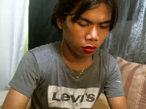 Snapshot of alezandraxx chatting on October 15, 11:18 pm alezandraxx online show from October 15, 11:18 pm