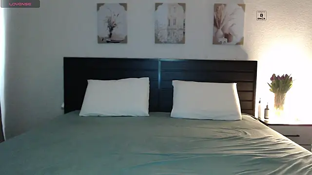 BL0NDE babe online show from March 28, 3:06 am