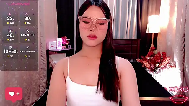 Snapshot of IamRaeganDolls69 chatting on September 29, 12:38 am IamRaeganDolls69 online show from September 29, 12:38 am