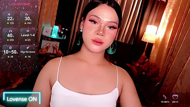 Snapshot of IamRaeganDolls69 chatting on September 12, 12:44 am IamRaeganDolls69 online show from September 12, 12:44 am