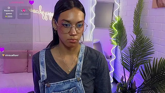 artemiss tay online show from September 17, 7:34 pm