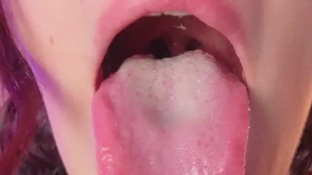 heiley moon online show from September 28, 12:10 pm