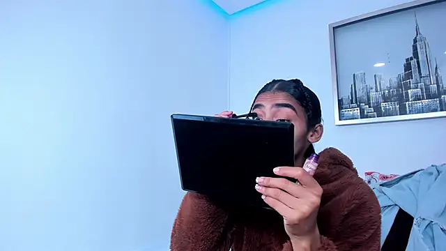 sarah ashbourne online show from October 22, 1:38 pm