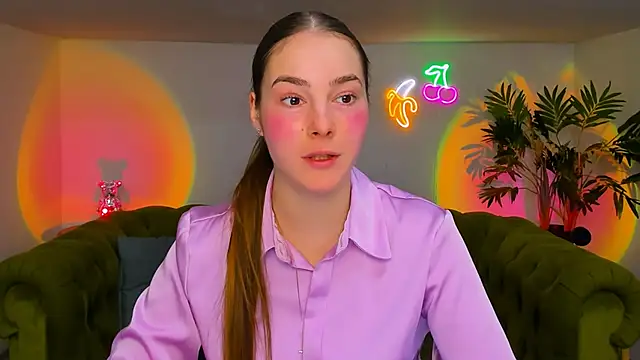 rad rebel  online show from November 28, 9:12 am