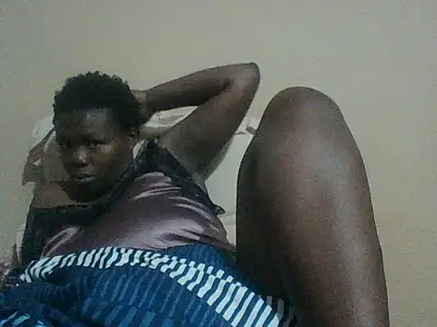 Snapshot of chocolateboobs92 chatting on September 10, 5:35 pm chocolateboobs92 online show from September 10, 5:35 pm