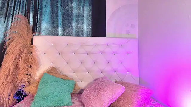 tatixxxvega online show from June 20, 7:28 pm