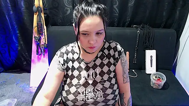 Snapshot of Paris_Blanc_2 chatting on September 19, 12:37 pm Paris Blanc 2 online show from September 19, 12:37 pm