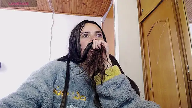 Skylar Serenity online show from October 24, 6:59 pm