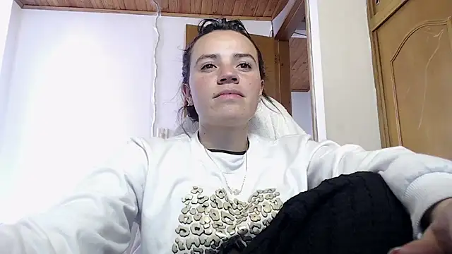 Skylar Serenity online show from October 2, 7:41 pm