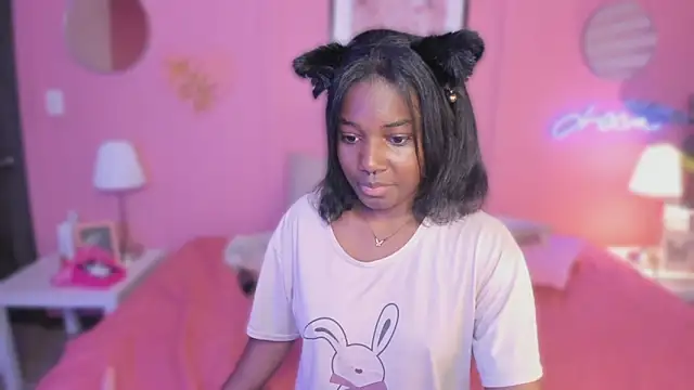 Snapshot of Annia_DH chatting on September 30, 8:35 pm Annia DH online show from September 30, 8:35 pm