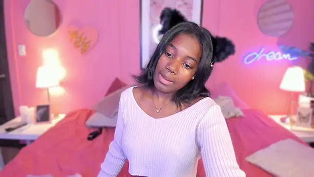 Snapshot of Annia_DH chatting on October 2, 9:09 pm Annia DH online show from October 2, 9:09 pm