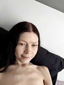 DragonFoxie online show from July 28, 3:21 pm