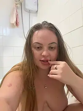 SexySashaxox online show from June 28, 6:25 pm
