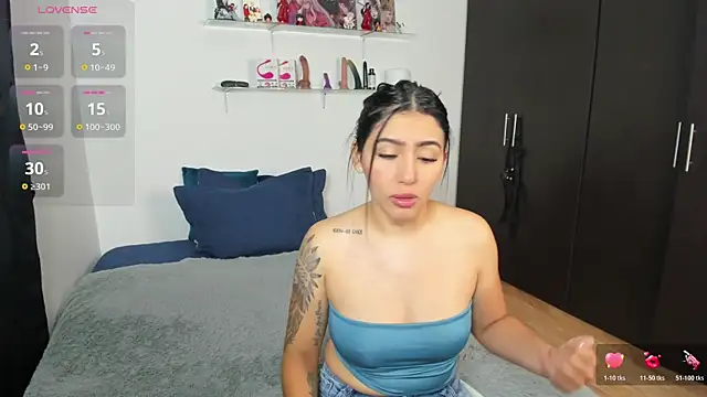 marianaandvalen online show from October 28, 11:05 am