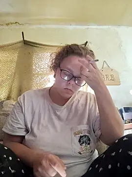 Snapshot of countrymomma chatting on September 17, 2:26 pm countrymomma online show from September 17, 2:26 pm
