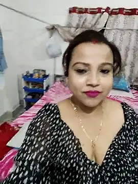 hornypiu697 online show from April 19, 6:10 pm