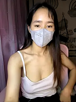 Snapshot of TiNa_04 chatting on October 18, 3:53 am TiNa 04 online show from October 18, 3:53 am