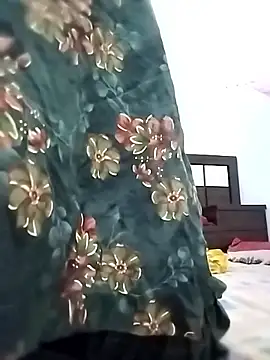 rani8008 online show from April 5, 2:43 am