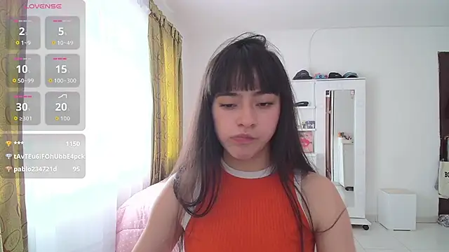 Snapshot of violetta_blackk chatting on September 18, 7:56 pm violetta blackk online show from September 18, 7:56 pm