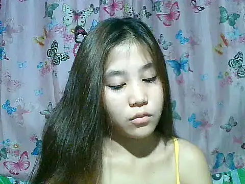 SexyAsianPussy4u online show from July 22, 12:00 am