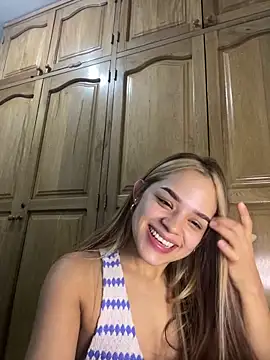 Snapshot of Sex_Samanta chatting on October 14, 4:26 am Sex Samanta online show from October 14, 4:26 am