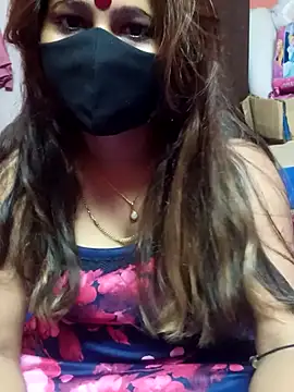 misspriya03 online show from January 18, 12:12 pm