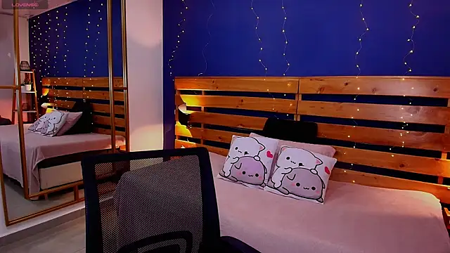 ambar lover online show from September 26, 7:55 pm