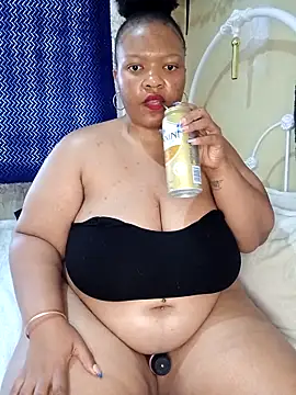 Kosmik Atom online show from April 19, 3:01 pm