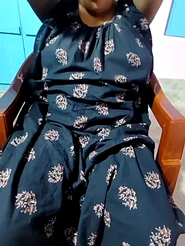 Snapshot of Cute-Swewty chatting on October 16, 2:09 pm Cute-Swewty online show from October 16, 2:09 pm