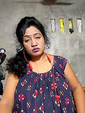 Snapshot of Cute-Swewty chatting on September 18, 1:31 pm Cute-Swewty online show from September 18, 1:31 pm