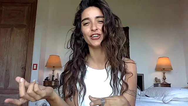 venuslibre online show from January 13, 11:14 am