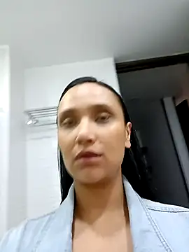 Esmeralda333 online show from March 4, 2:56 pm