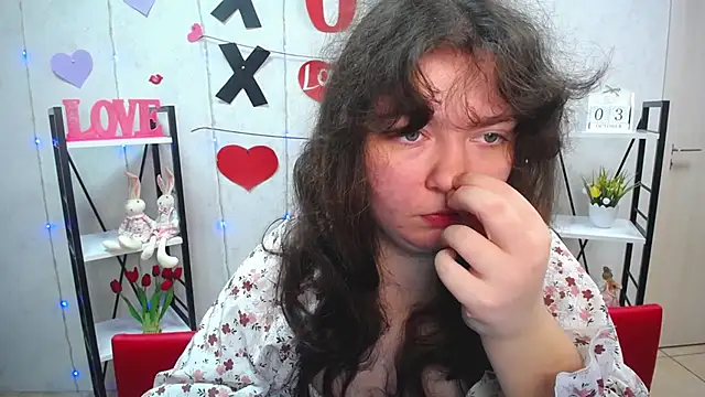 NeonilaLisova online show from October 3, 5:45 am