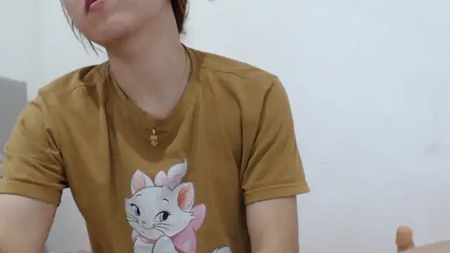 Dolly Peach  online show from February 23, 7:02 pm