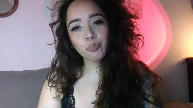 GypsyMamacita online show from September 20, 11:58 pm