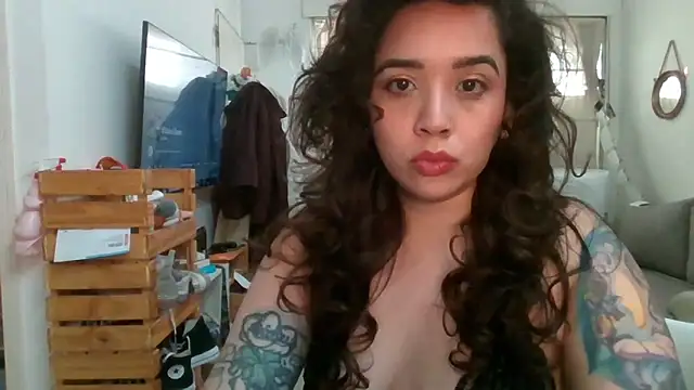 GypsyMamacita online show from September 23, 7:45 pm
