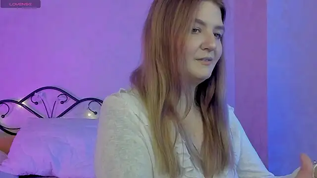 Ruby Al1en online show from December 16, 1:22 am