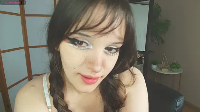 kamila blush online show from October 5, 11:32 pm