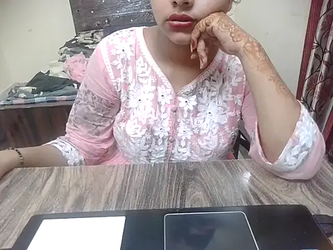 lusty kaira online show from July 30, 4:24 am