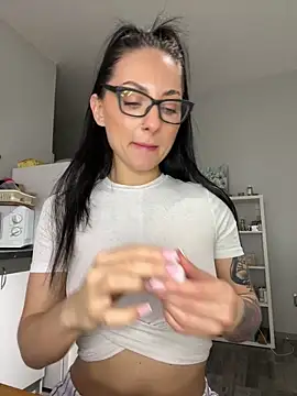 Snapshot of kaonasssiii chatting on September 22, 5:55 pm kaonasssiii online show from September 22, 5:55 pm