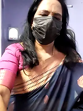 Snapshot of mallu-lover chatting on September 26, 1:47 am mallu-lover online show from September 26, 1:47 am