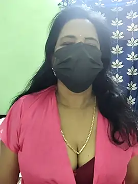 Snapshot of mallu-lover chatting on October 2, 7:24 am mallu-lover online show from October 2, 7:24 am