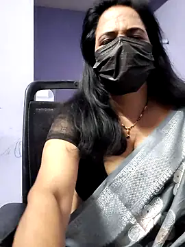 Snapshot of mallu-lover chatting on October 10, 12:21 pm mallu-lover online show from October 10, 12:21 pm