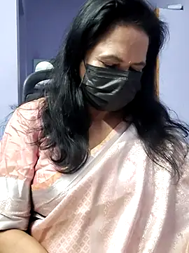 Snapshot of mallu-lover chatting on September 25, 1:37 am mallu-lover online show from September 25, 1:37 am