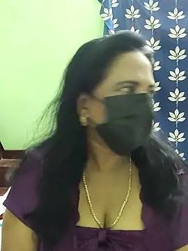 Snapshot of mallu-lover chatting on September 30, 4:29 am mallu-lover online show from September 30, 4:29 am