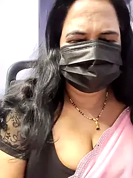 Snapshot of mallu-lover chatting on October 13, 12:41 pm mallu-lover online show from October 13, 12:41 pm