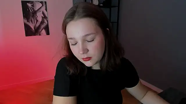Snapshot of JaneByrd chatting on September 23, 2:37 pm JaneByrd online show from September 23, 2:37 pm