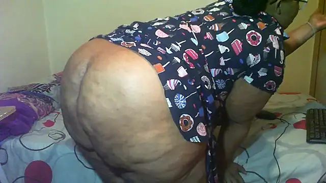 Snapshot of XXXBBMWCAROL chatting on September 23, 6:11 am XXXBBMWCAROL online show from September 23, 6:11 am