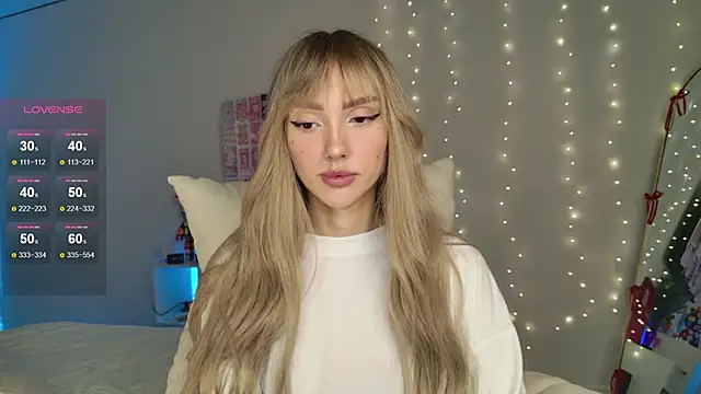 Lunainnk online show from December 20, 3:43 am