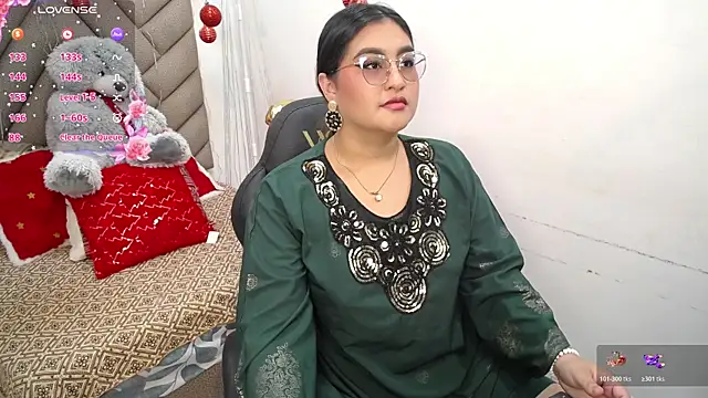 heluejamil online show from December 22, 8:34 pm